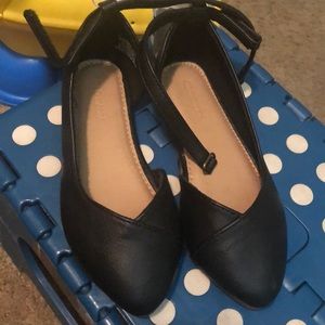 Old navy girls flats sz 10